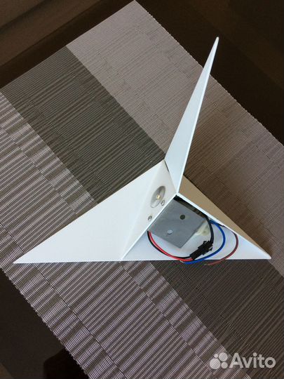 Светильник настенный светодиодный