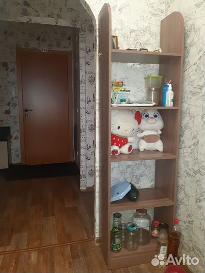 Стеллажи полочки