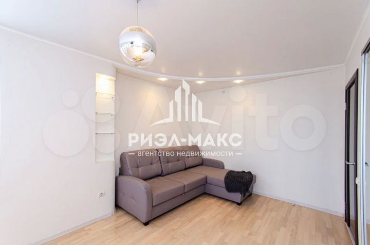 3-к. квартира, 101 м², 4/16 эт.