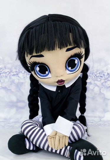 Ростовые куклы,поздравления от Уэнсдей и зайки