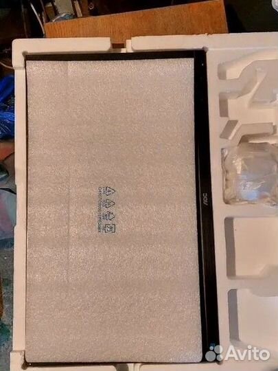 Монитор 27 дюймов