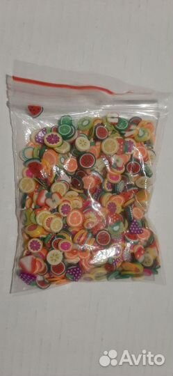 Декор из полимерного материала