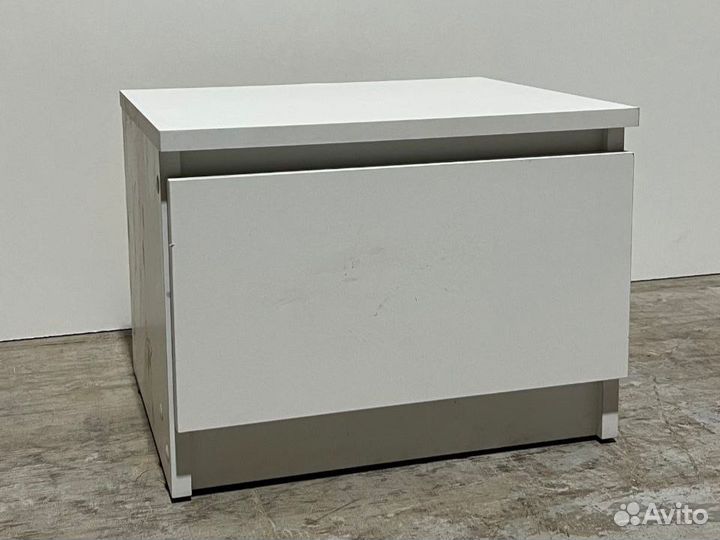 Тумба с ящиком белая