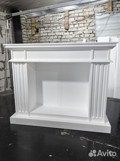 Декоративный камин из качественного пенопласта