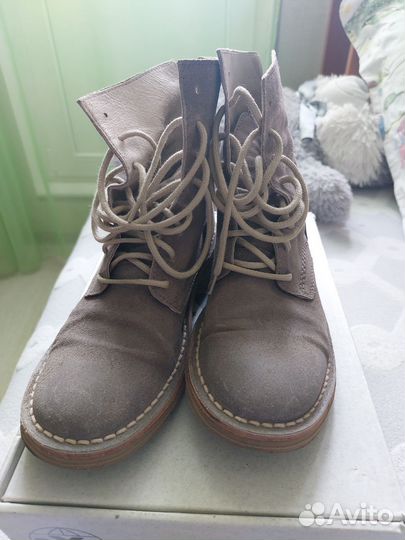 Ботинки женские 35р Италия