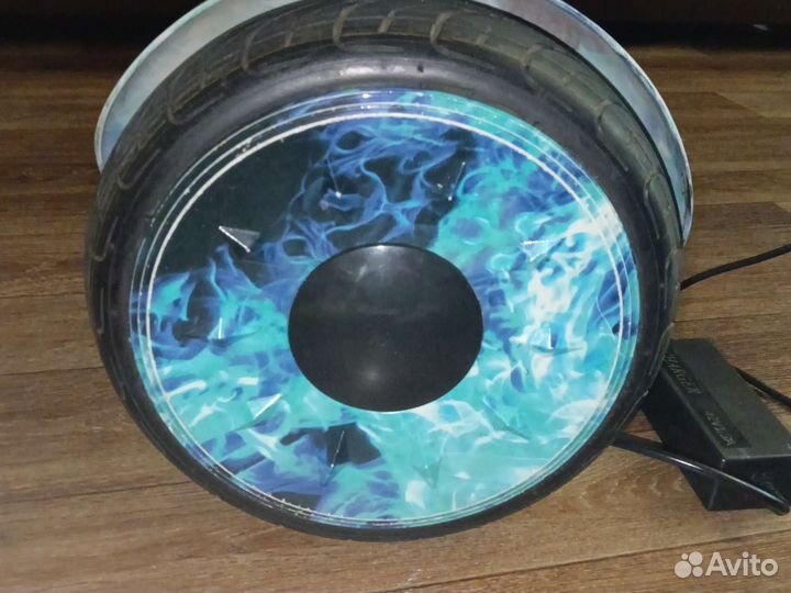 Гироскутер новый с зарядкой