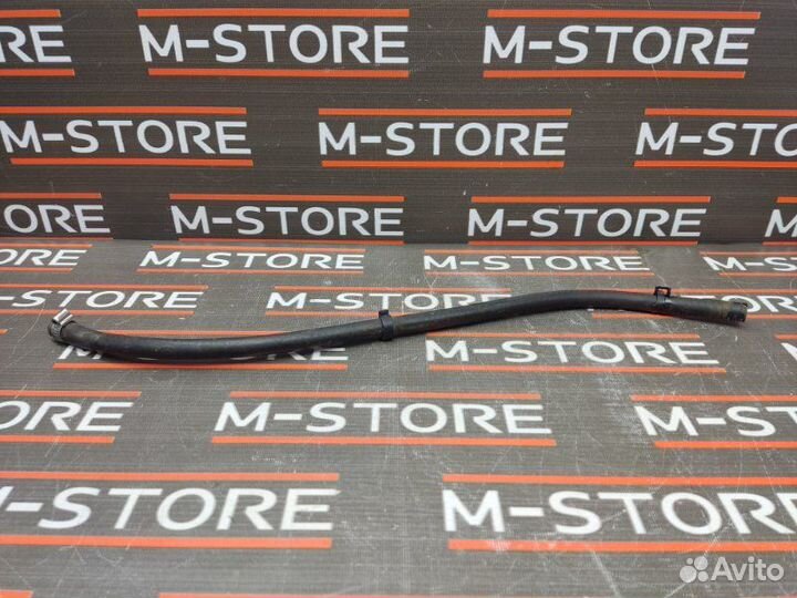 Патрубок расширительного бачка Mercedes-Benz