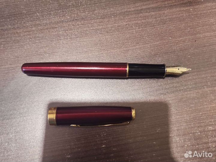 Перьевая ручка Parker Sonnet Core Red