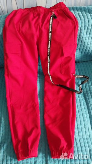 Спортивный костюм женский