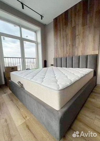 Кровать с изголовьем