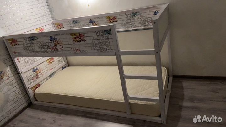 Двухъярусная кровать IKEA