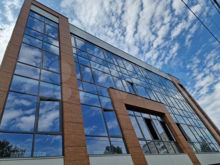 Свободного назначения, 439 м²