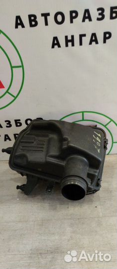 Корпус воздушного фильтра Nissan Qashqai J10