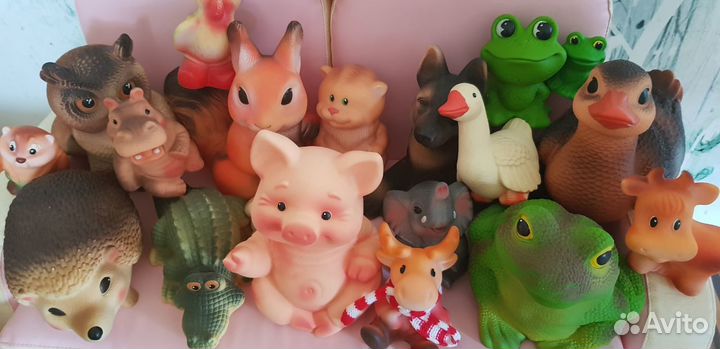 Игрушки пвх