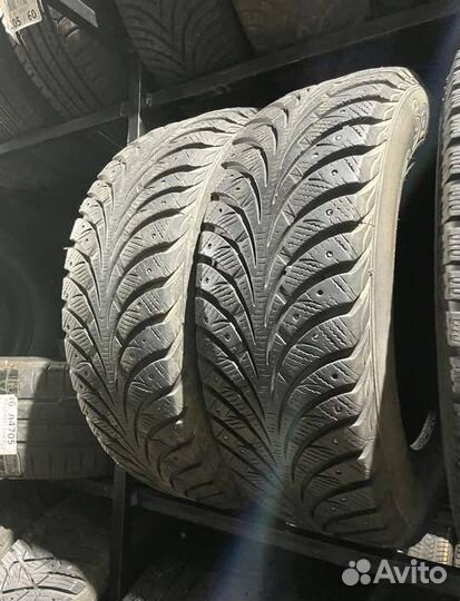 Sava Eskimo Stud 215/65 R16 98P