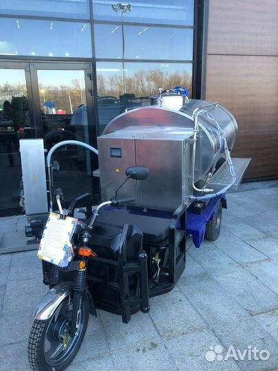 Трицикл, Молочное такси на 1000л