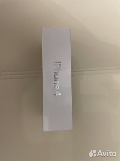 iPhone 4, 8 ГБ