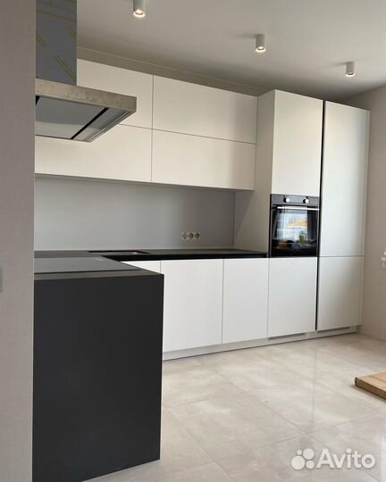 Кухни на заказ. Своё производство