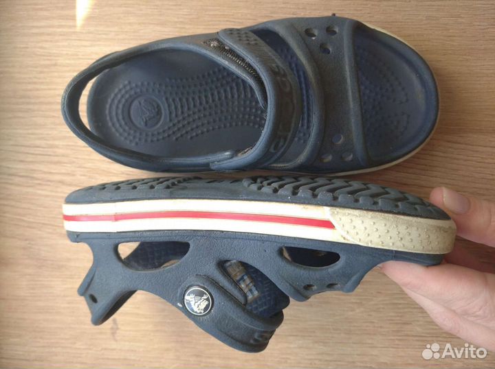 Сандали crocs c8