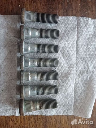 Шпильки колёсные Ford