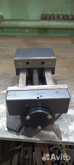 Тиски станочные поворотные СССР