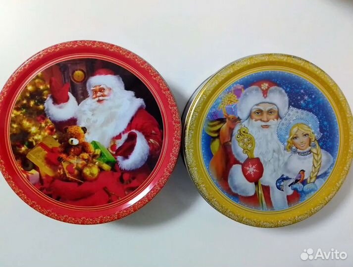 Жестяные коробки круглые для подарков и мелочей