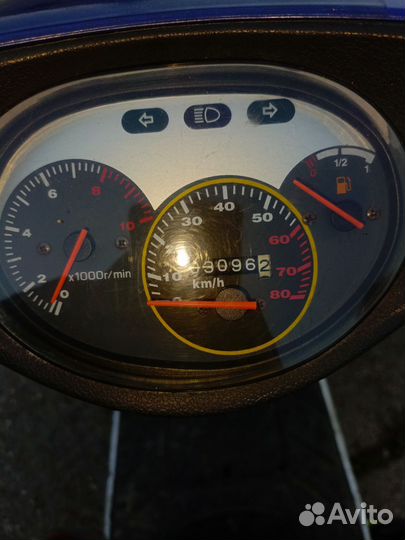 Скутер ABM Tornado 80