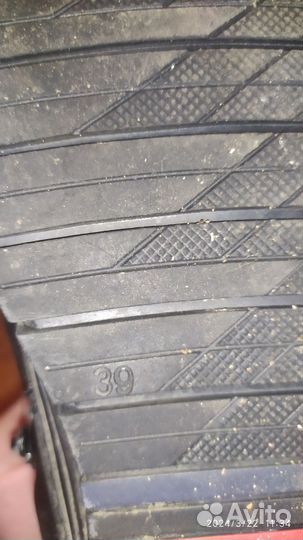 Ботинки весенние