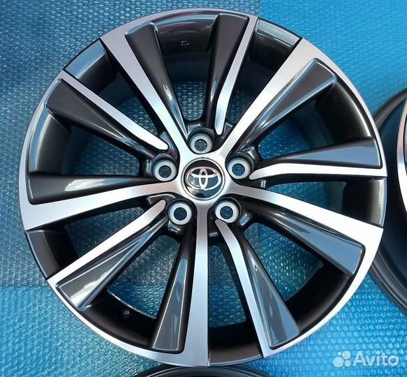 R 18 Диски Оригинал Toyota Harrier (7j + 35) Japan