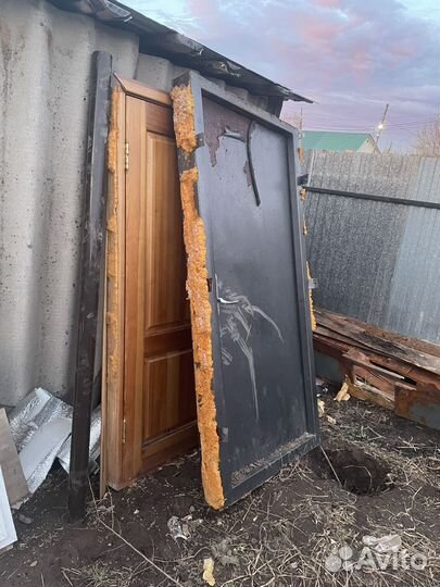 Металлическая дверь бу