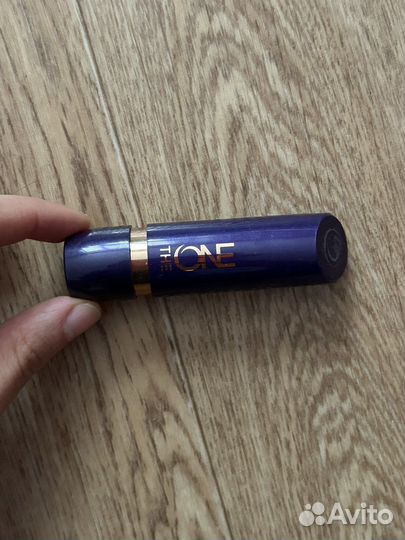 Помада новая