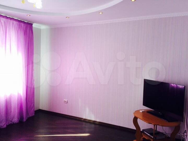 1-к. квартира, 42 м², 4/9 эт.