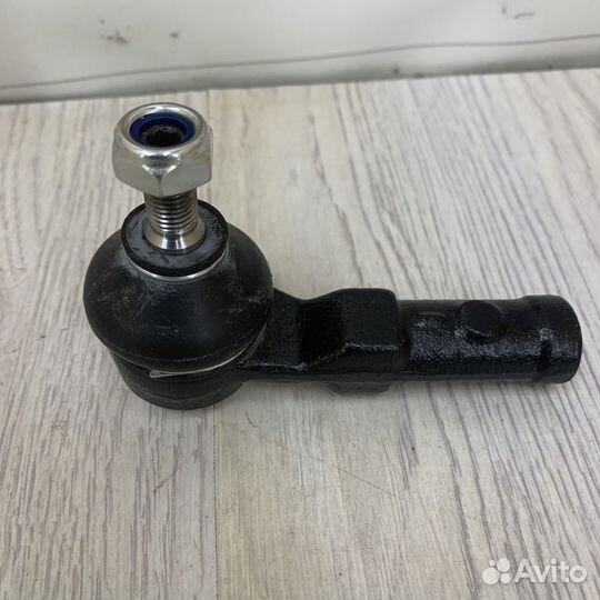 Наконечник рулевой Renault symbol Прав