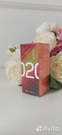 Молекула 02/Molecule 02 Escentric Molecules