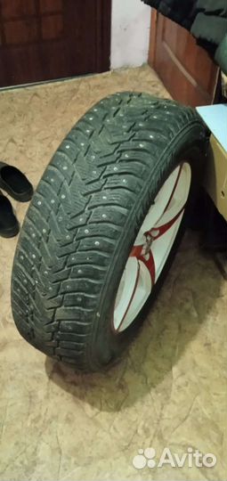 Nokian Tyres Hakkapeliitta 8 SUV 225/65 R17