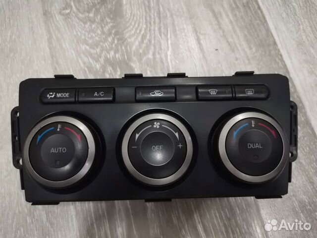 Блок управления климатом Mazda 6 GH