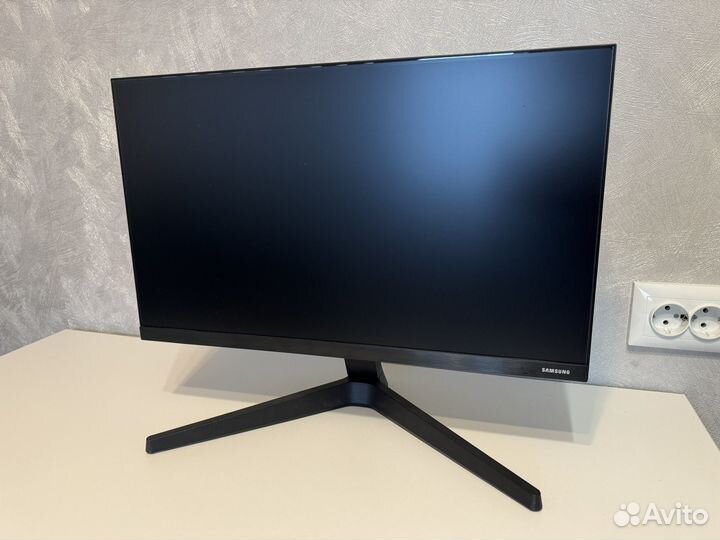 Монитор Samsung 22 дюйма
