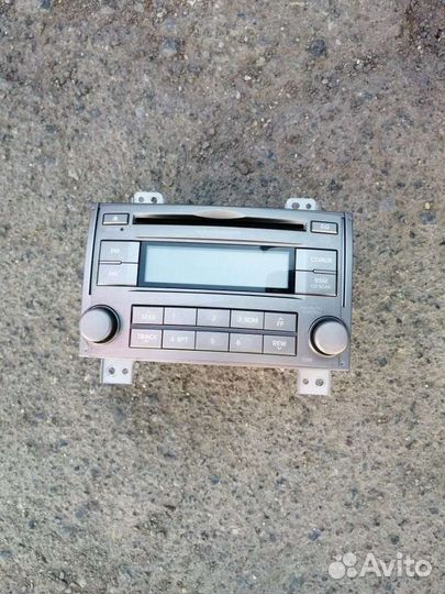 Штатная магнитола Hyundai Grand Starex