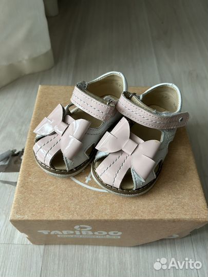 Сандалии для девочки