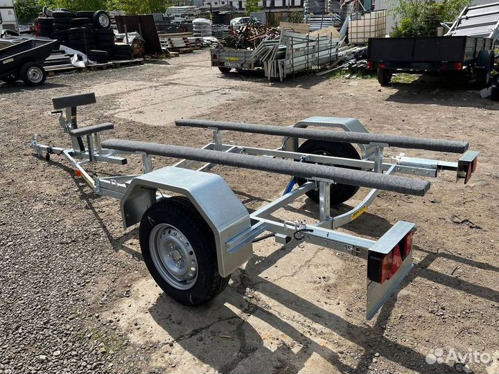 Лодочный прицеп для лодок до 4.6 м (самосвал)