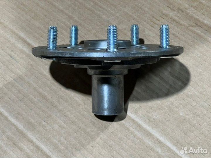 Ступица передняя Ford Transit 2.2 TD FWD 2006-2013