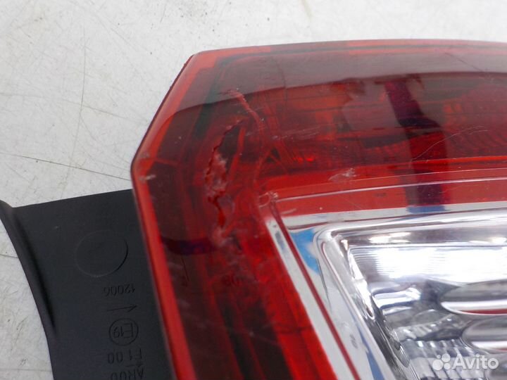 Фонарь задний левый Renault Sandero 2014