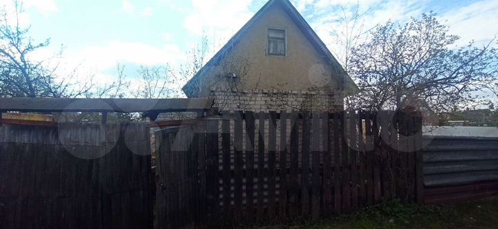 Дача 16 м² на участке 4 сот.