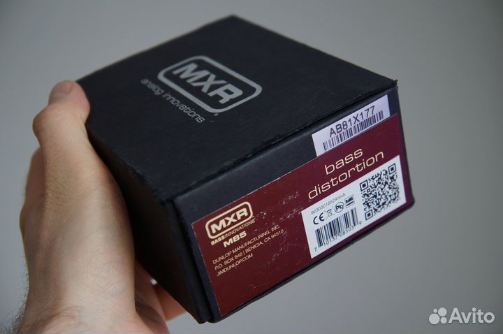 Педаль для бас-гитары MXR bass distortion M85