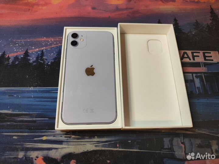iPhone 11, 64 ГБ