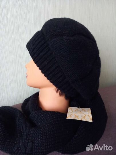 Комплект берет, шарф новый с этикеткой