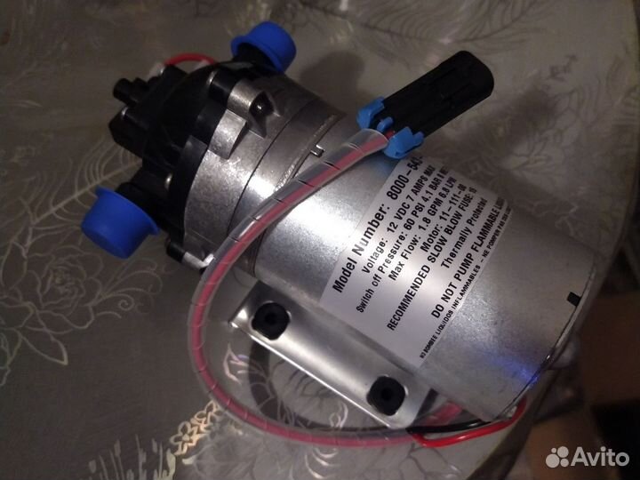 Диафрагменный насос shurflo 8000-543-136