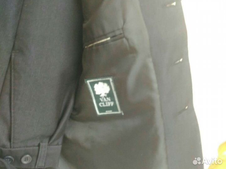 Школьный костюм