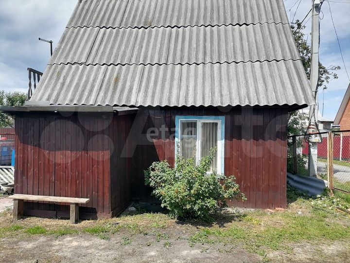 Дача 36 м² на участке 4,4 сот.