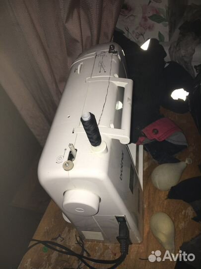 Швейная машина Brother